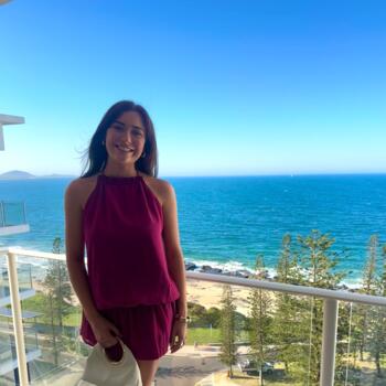 Babysitter in Melbourne: Alisha