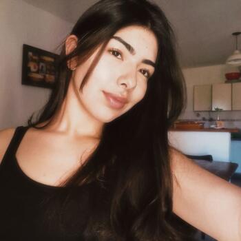 Babysitter in Neuquén: Julieta