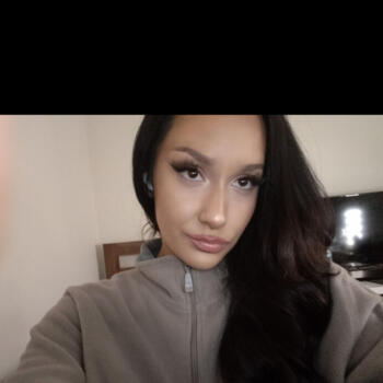 Babysitter in Melbourne: Isabel