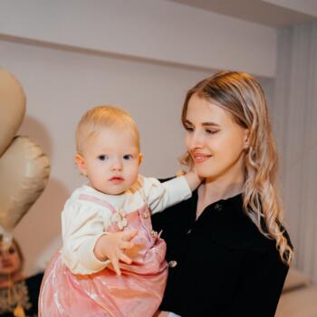 Babysitting job in Krakow: babysitting job Kateryna