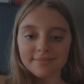 Babysitter in Sint-Niklaas: Tine