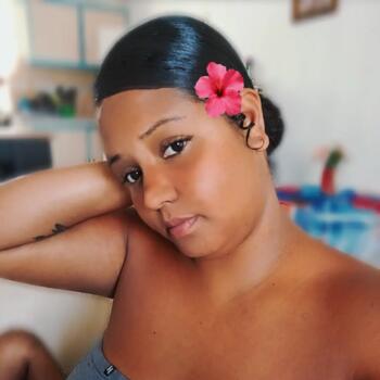 Babysitter in Trou aux Biches: Jess