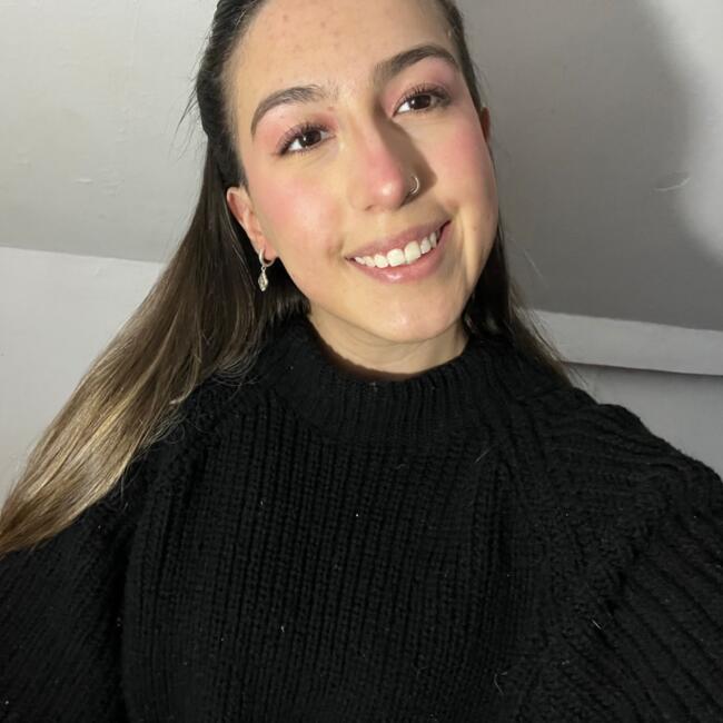 Babysitter in Santiago: Fernanda Paz Valenzuela Gatica