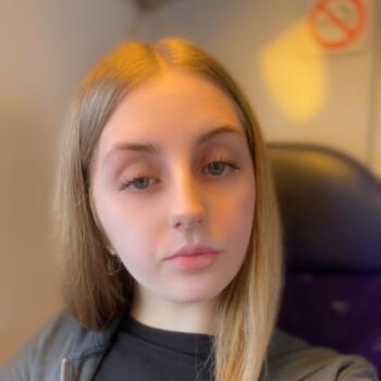 Babysitter in Bouchain: Louna