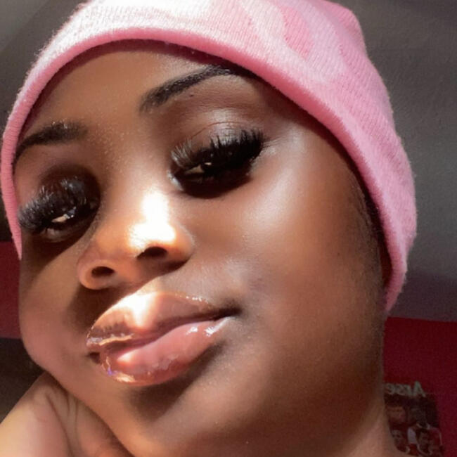 Babysitter in Florence Hall: Tiffani