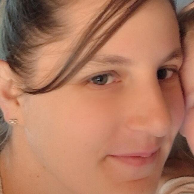 Babysitter in Saint-Laurent-du-Pont: Aurelie