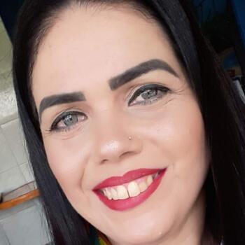 Babysitter Vila Velha: Nayla karolina