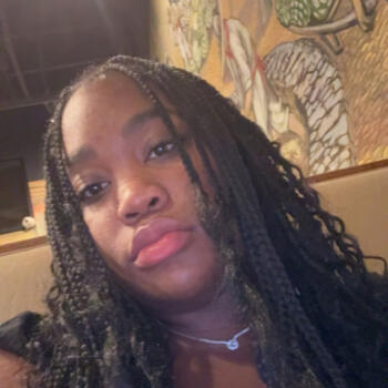 Babysitter in Douglasville: Adriana