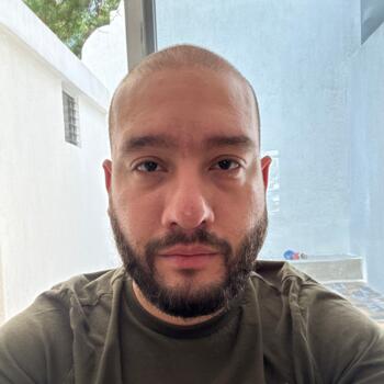 Trabajo para niñera en Mixco: trabajo de niñera Kike