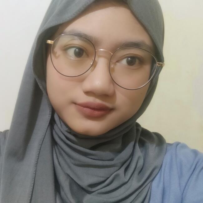 Babysitter in Surabaya: Zahra