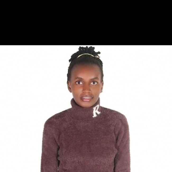 مربية أطفال في دبي: Sharon