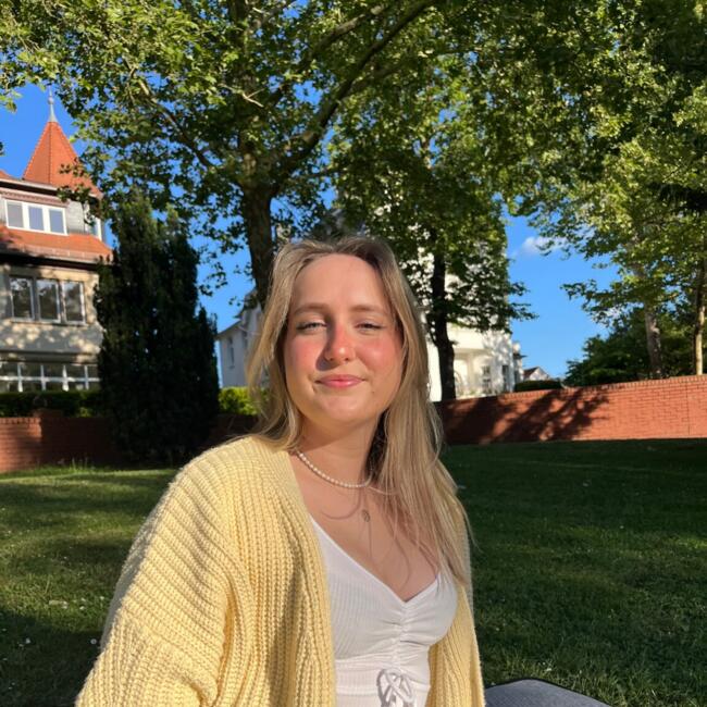 Babysitter in Neu-Bamberg: Emma