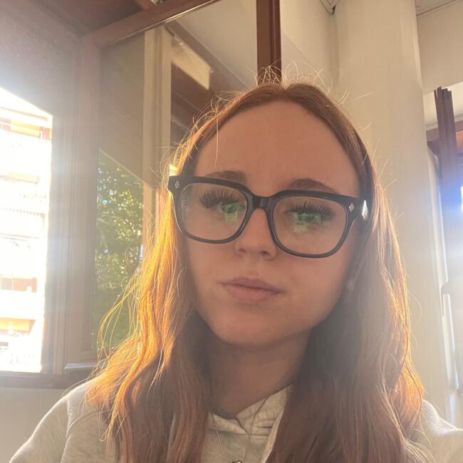 Babysitter in Empoli: Karima