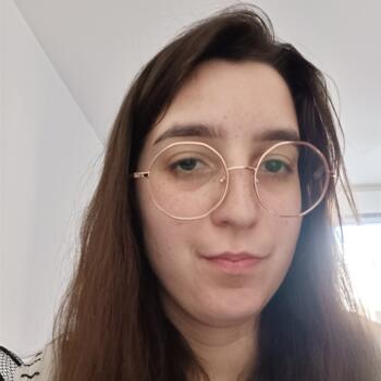 Babysitter in Pézenas: Kiara