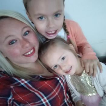 Jobs de baby-sitter à Liège: job de garde d'enfants Anaïs