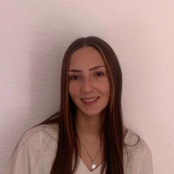 Babysitter in Montevideo: Belen