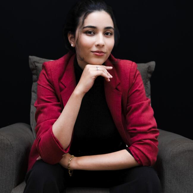 Babysitter in Rio Verde: Nanda