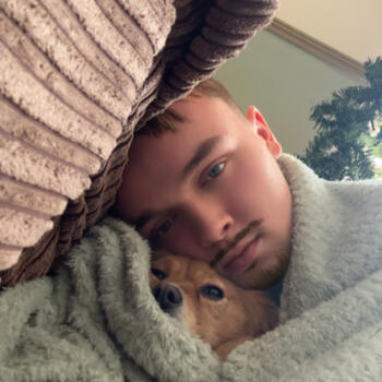 Babysitter Warwick: Liam