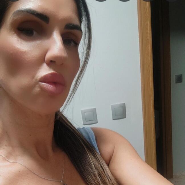 Babysitting job in La Línea de la Concepción: Vanessa