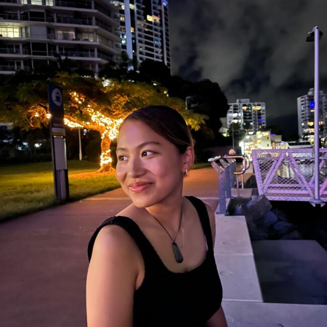 Babysitter in Melbourne: Asaka