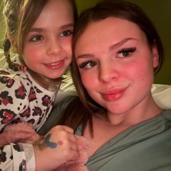 Babysitter in Rhos (Neath Port Talbot): Aliyah