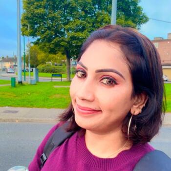 Babysitter Dublin: Nithya