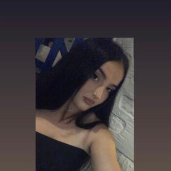 Babysitter in Petroúpolis: Eleftheria