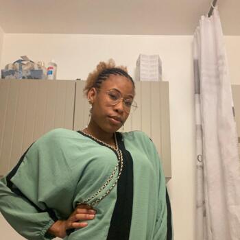 Nounou Choisy-le-Roi: Shellsy