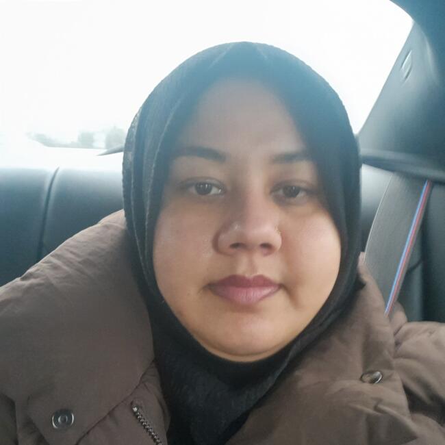 Babysitter in London: Rima