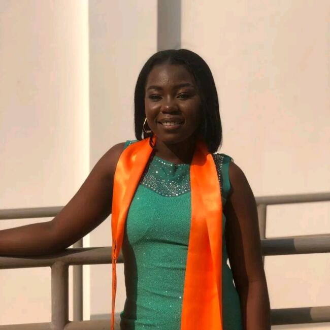 Babysitter in Viseu: Inês