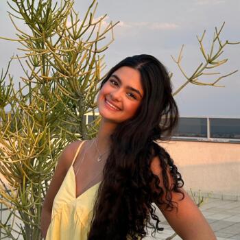 Babysitter in Brasília: Luíza