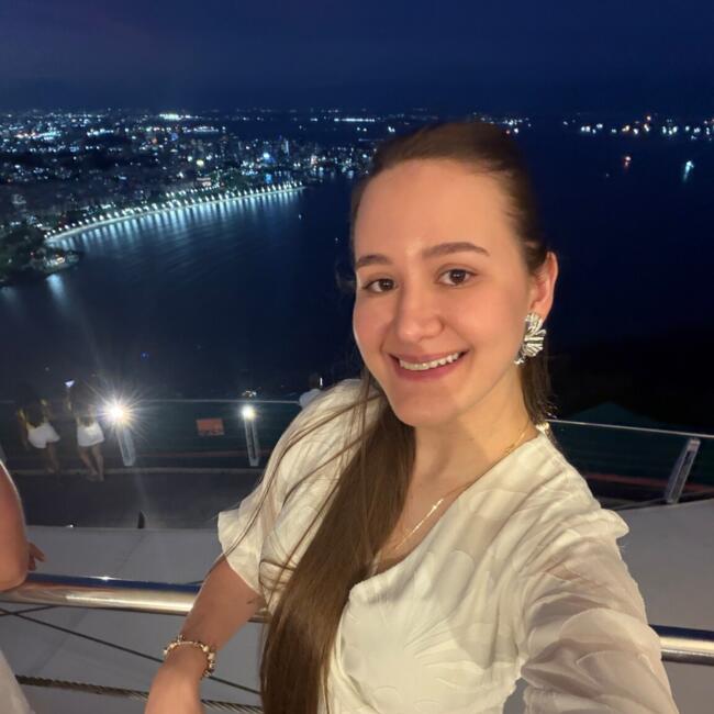 Babysitting job in Ciudad del Este: Larissa