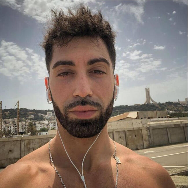 Babysitting job in Seraing: Dzad