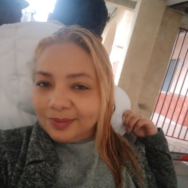 Babysitter in Granada: Leidy Johana