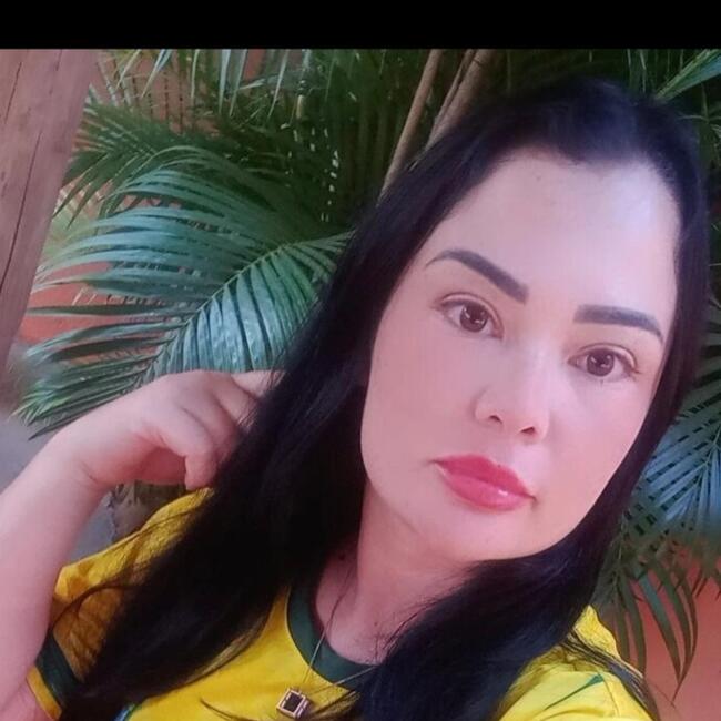 Babá em Olímpia: Dayane