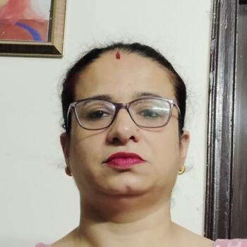 Nanny in Delhi: Shivani