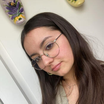 Baby-sitter in Saint-Étienne: Leyna