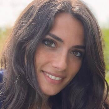 Babysitter Zero Branco: Elena