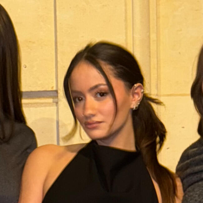 Babysitter in Nancy: Lina