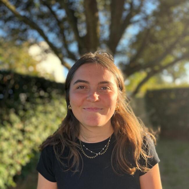 Babysitter in Laval: THELMA