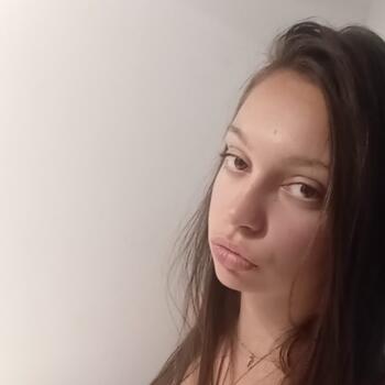 Babysitter in Reims: Jeanne