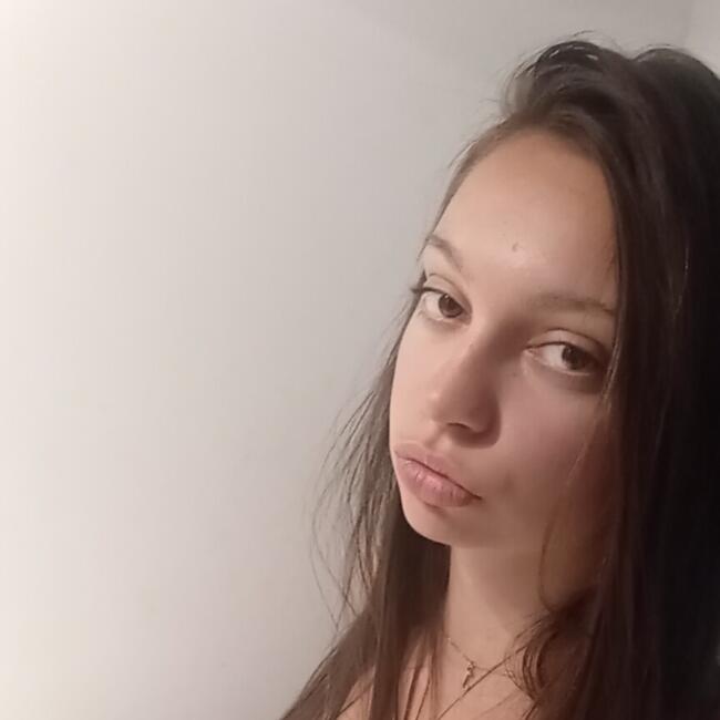 Babysitter in Reims: Jeanne