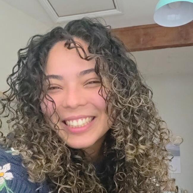 Babysitter in Cork: Iasmyn