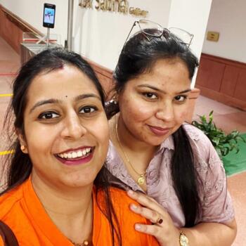Parent New Delhi: Aakriti