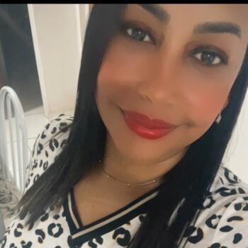 Babysitter São Luís: Natalia