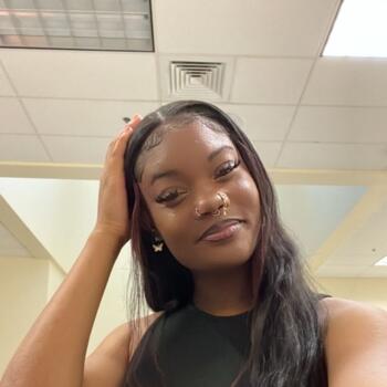 Babysitter in Charlotte: Meriah