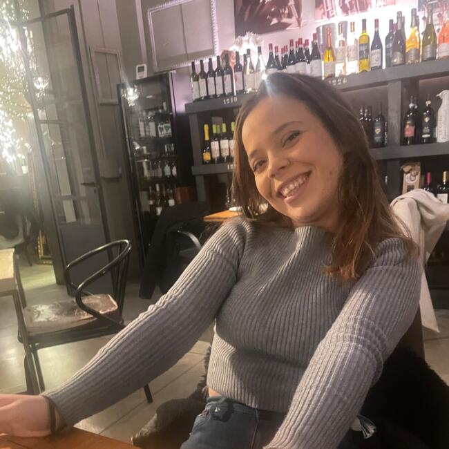 Babysitter in Milan: Giulia