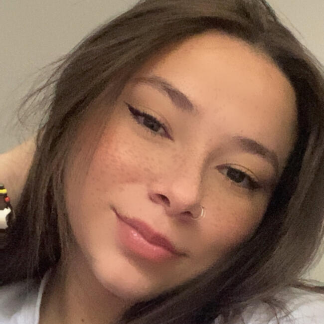 Babysitter in Jacareí: Letícia