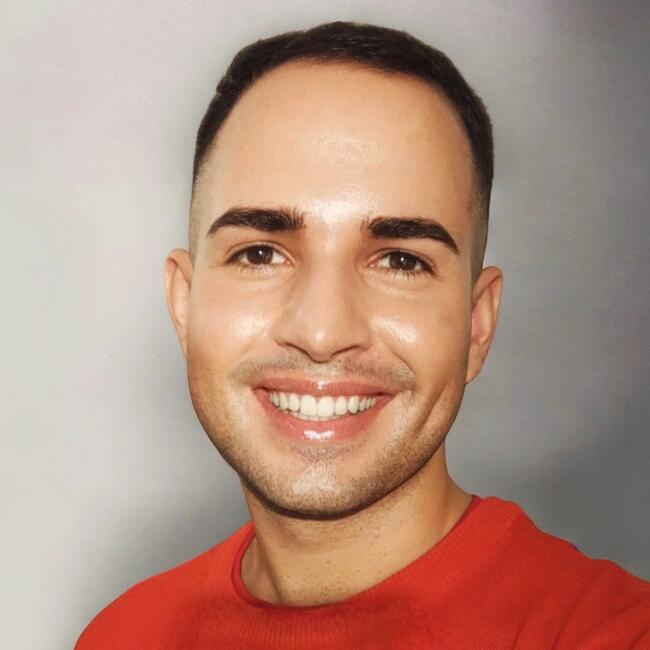 Babysitter in Seville: Josué