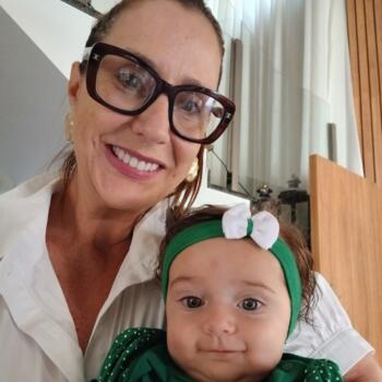 Babysitter in Itupeva: Alexandra